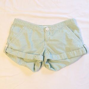 A&F Green and White Seersucker Shorts Size 2